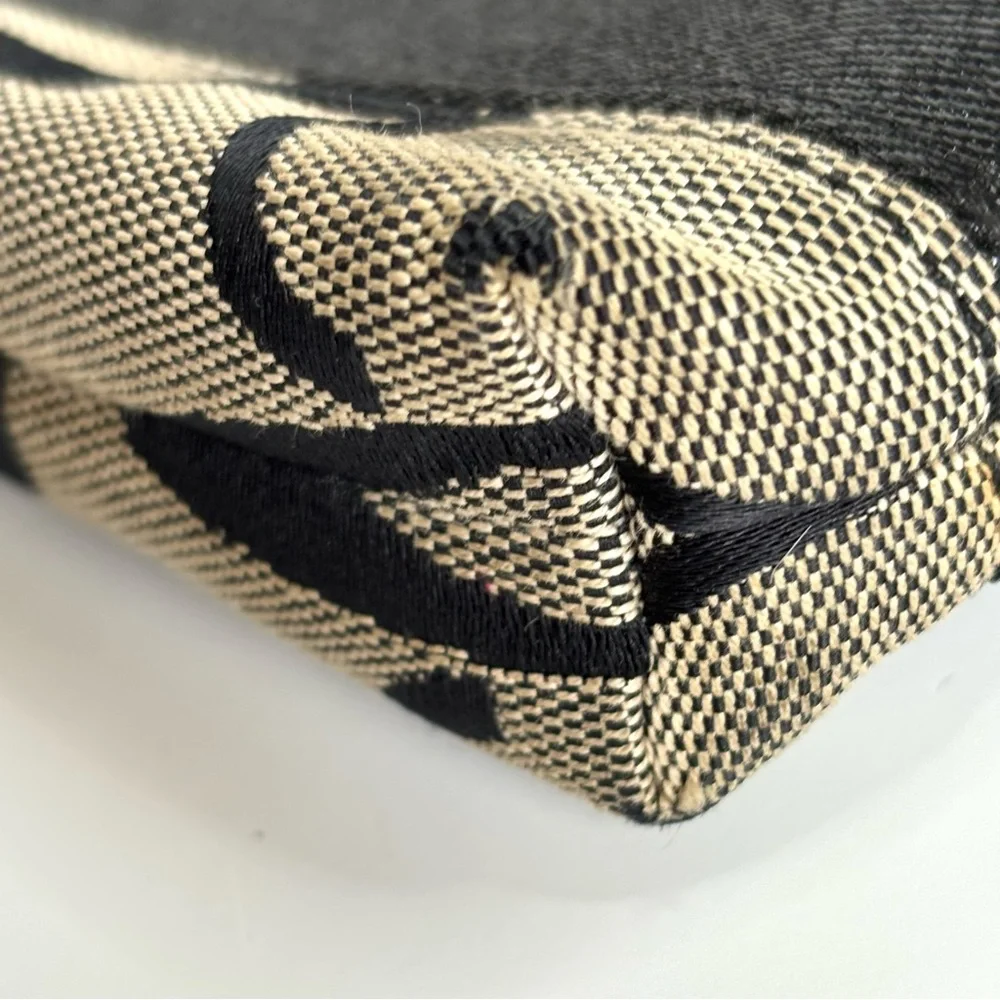 Coach Signature Crossbody Swingpack‎ Taupe Black Stripe Handbag Purse